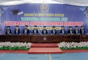 331 Mahasiswa UMKO di Wisudakan