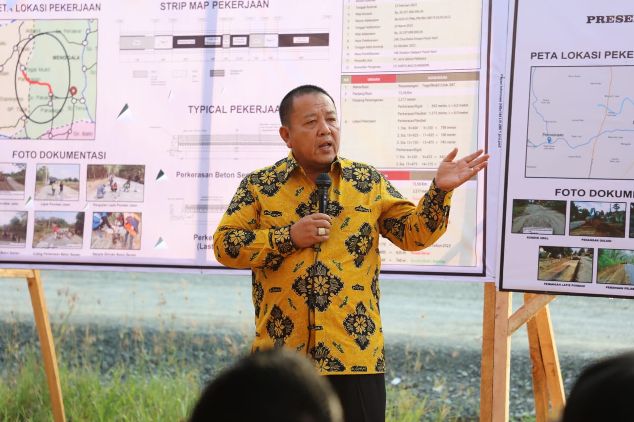 Gubernur Arinal Tinjau Kemajuan Pengerjaan Rehabilitasi Jalan Provinsi di Tubaba dan Way Kanan