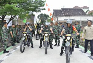 Kendarai Motor Trail, Danpusterad Cek Sasaran Fisik TMMD Reguler Ke-116 Kodim 0735/Surakarta