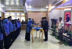 Pemkab Lampura lantik dan ambil sumpah Jabatan Fungsional (JFT)