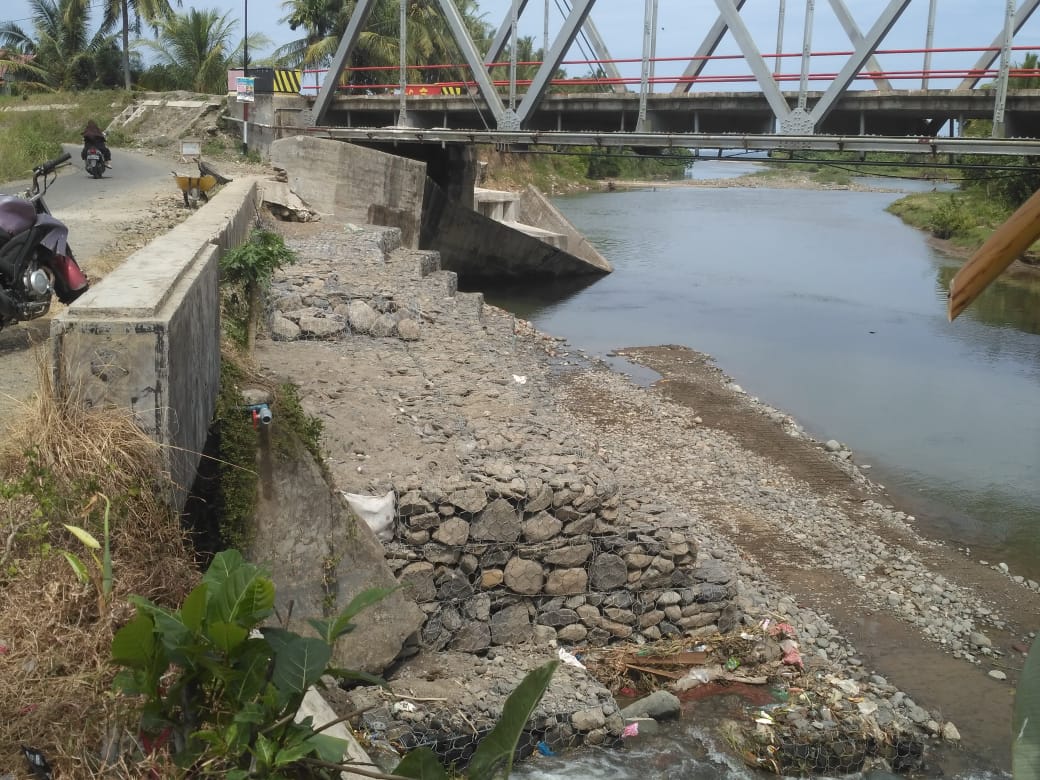 Pemasangan Bronjong Way Laay Tanpa Plang proyek