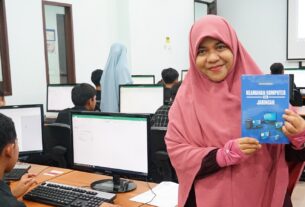 Dosen Prodi Teknik Informatika Darmajaya Hasilkan Dua Buku dengan Sajian Riset