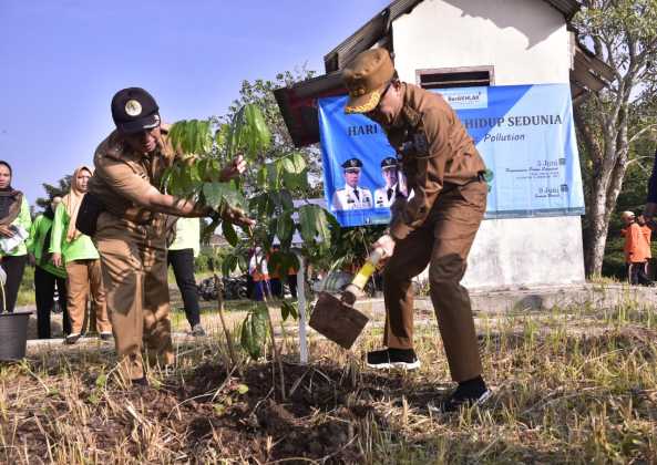 Peringati Hari Lingkungan Hidup Sedunia, Adipati Canangkan Tanam Pohon Serentak