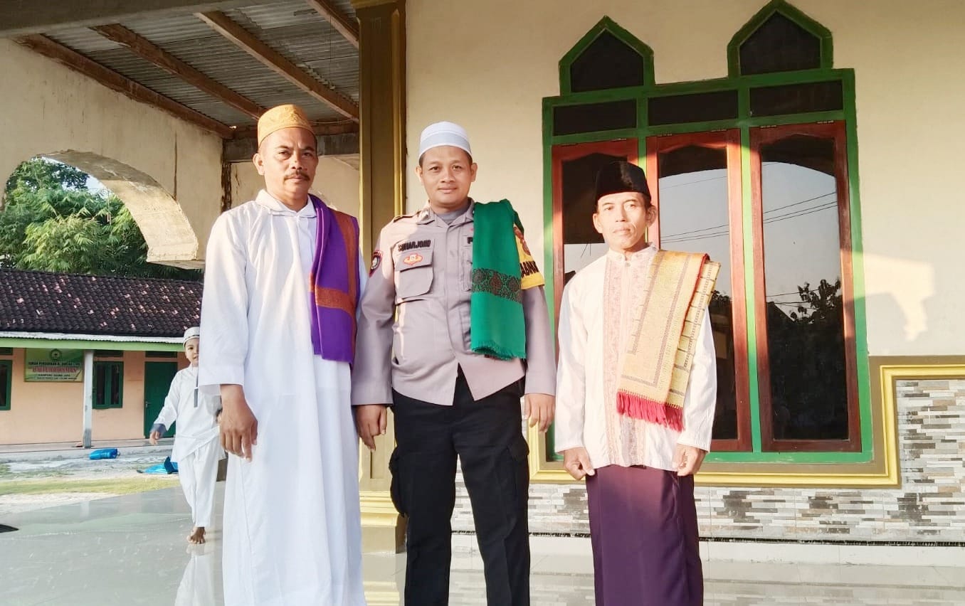 Bhabinkamtibmas Jadi Khatib Sholat Jum'at, AKP Taufiq: Hal Positif Membuat Kita Semakin Dekat Dengan Warga