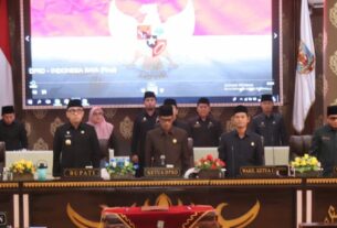 DPRD Way Kanan Paripurna Raperda Pertanggung Jawaban APBD 2022 dan penyampaian KUA-PPAS 2024