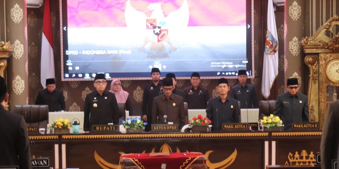 DPRD Way Kanan Paripurna Raperda Pertanggung Jawaban APBD 2022 dan penyampaian KUA-PPAS 2024