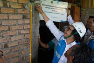 Kebut Rasio Elektrifikasi, PLN Targetkan Realisasi Bantuan Sambung Baru 10.250 Keluarga di Lima Provinsi