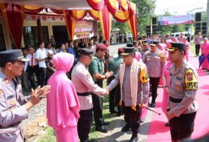 Kunjungan Kerja di Polres Way Kanan, Kapolda Lampung Resmikan Gedung SPKT Satu Atap Polres Way Kanan