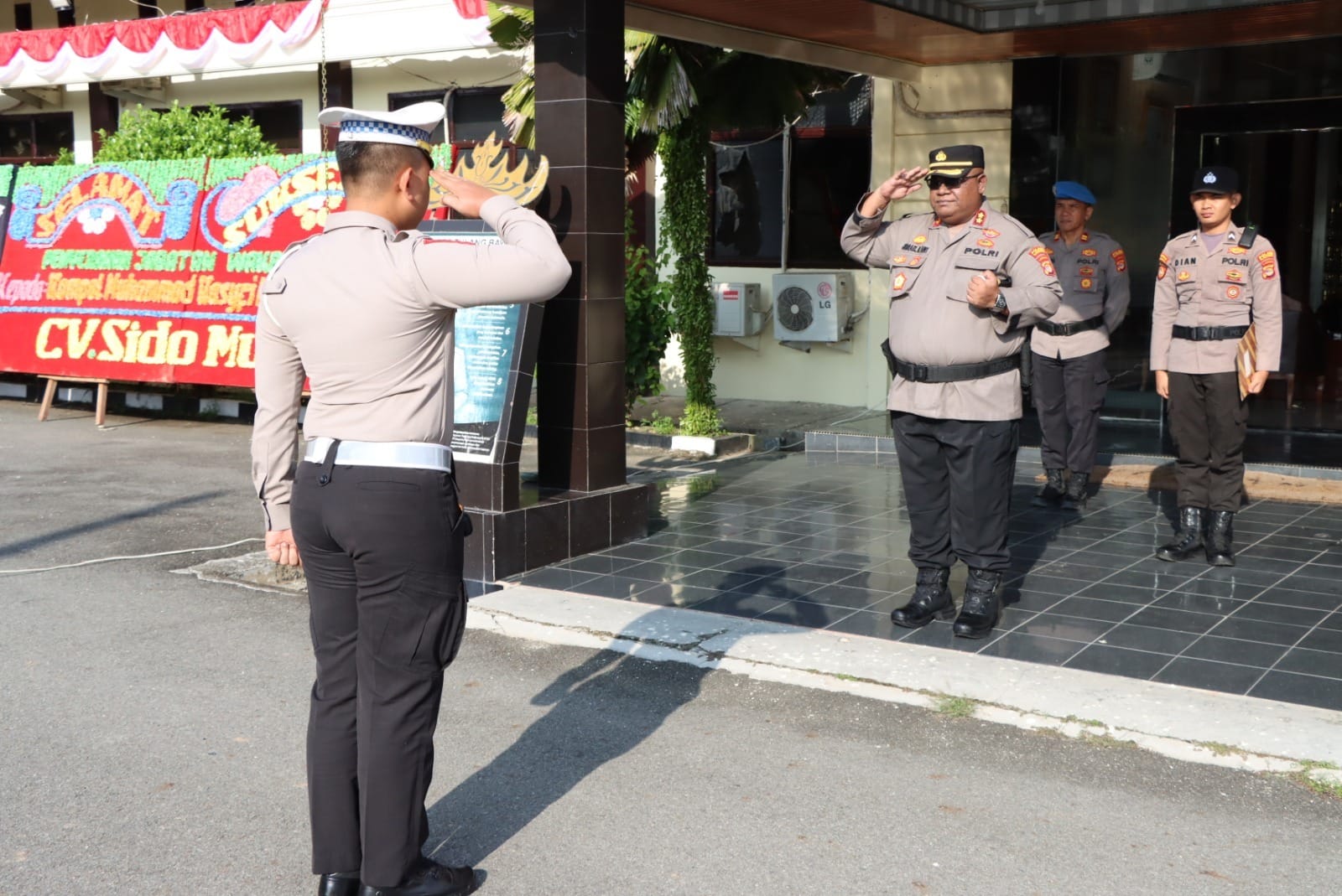 Pesan AKBP Jibrael Saat Memimpin Langsung Upacara Pelantikan Wakapolres Tulang Bawang