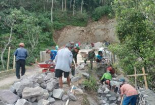 Semangat Prajurit Dan Warga Rampungkan Sasaran Fisik TMMD Di Desa Krandegan