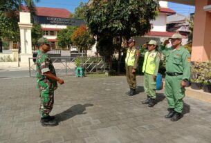 Tekankan Linmas Dasar Disiplin, Babinsa Kratonan Berikan Pembinaan