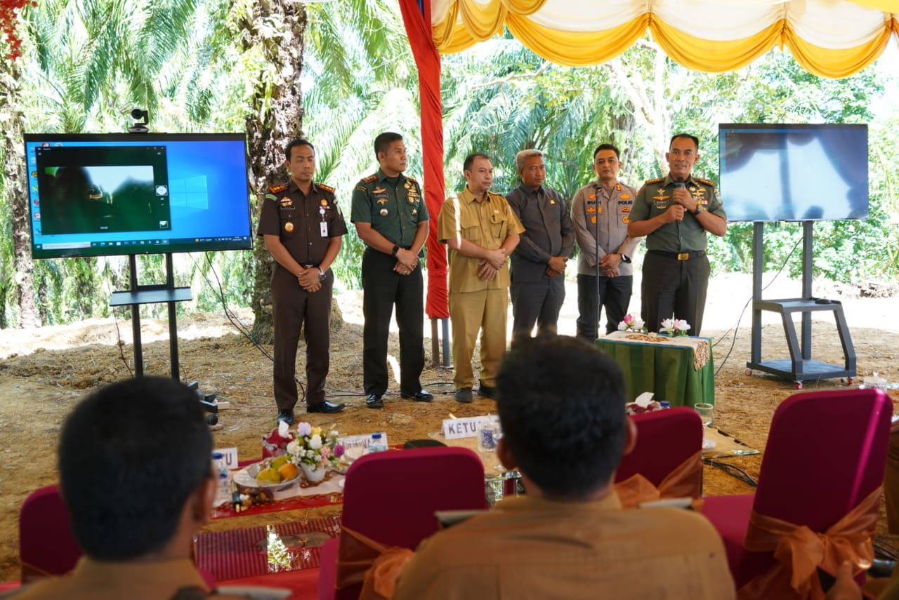 TNI AD Bantu Atasi Krisis Air Bersih dan Stunting di Nagan Raya
