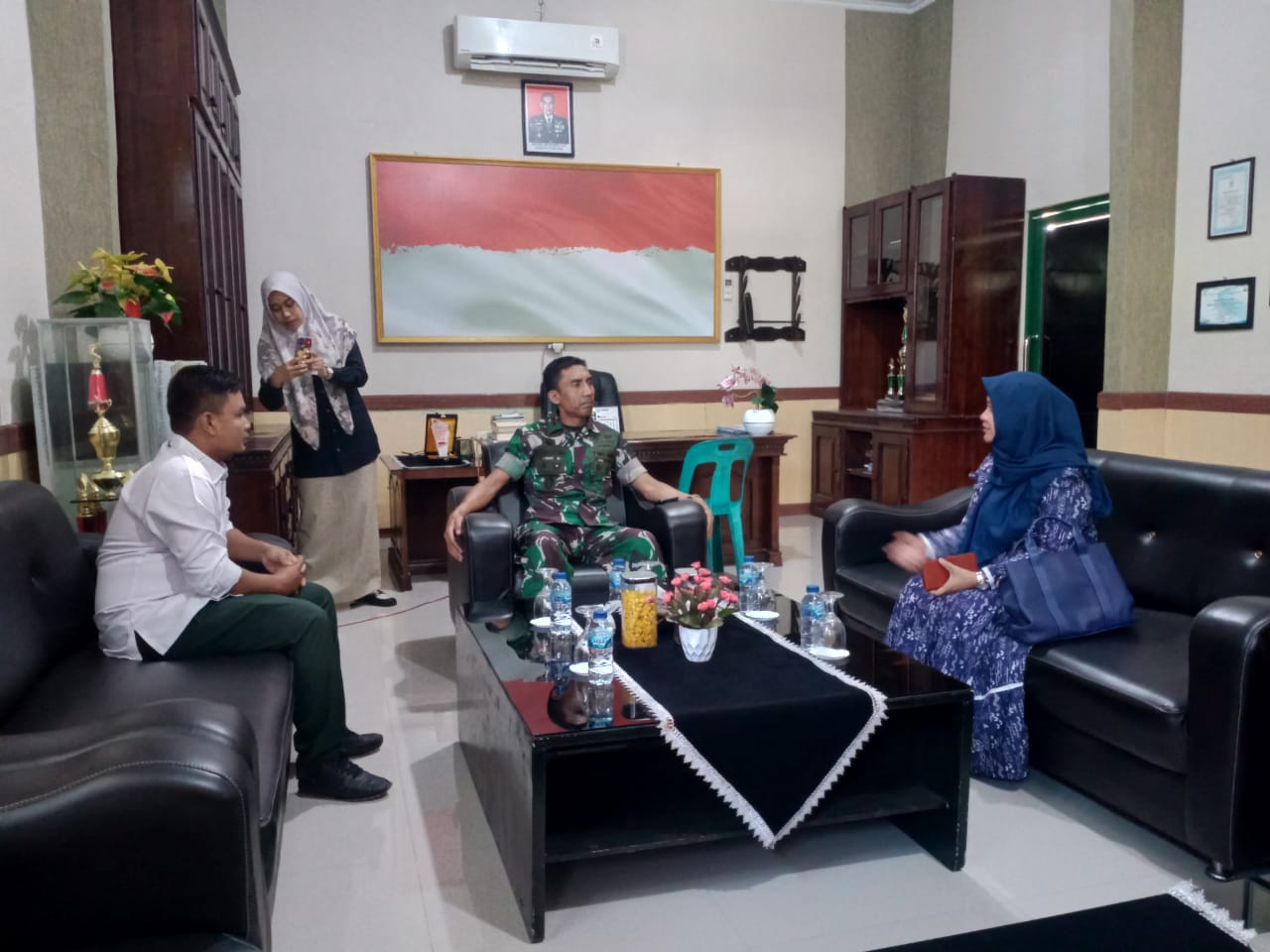 Audiensi Dandim 0105/Abar Dengan Komisioner KIP Aceh Barat Membahas Pemilu Daerah Hingga Skala Nasional