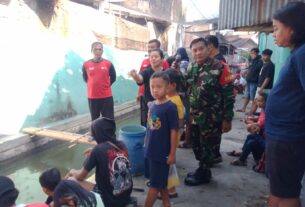 Bakar Semangat Dan Motivasi Dalam Memeriahkan HUT RI Ke-78, Babinsa Koramil 04/Jebres Pantau Giat Perlombaan