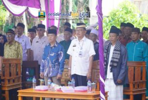 Bupati Agus Istiqlal hadiri pengajian umum dalam rangka peringatan hari besar Islam.