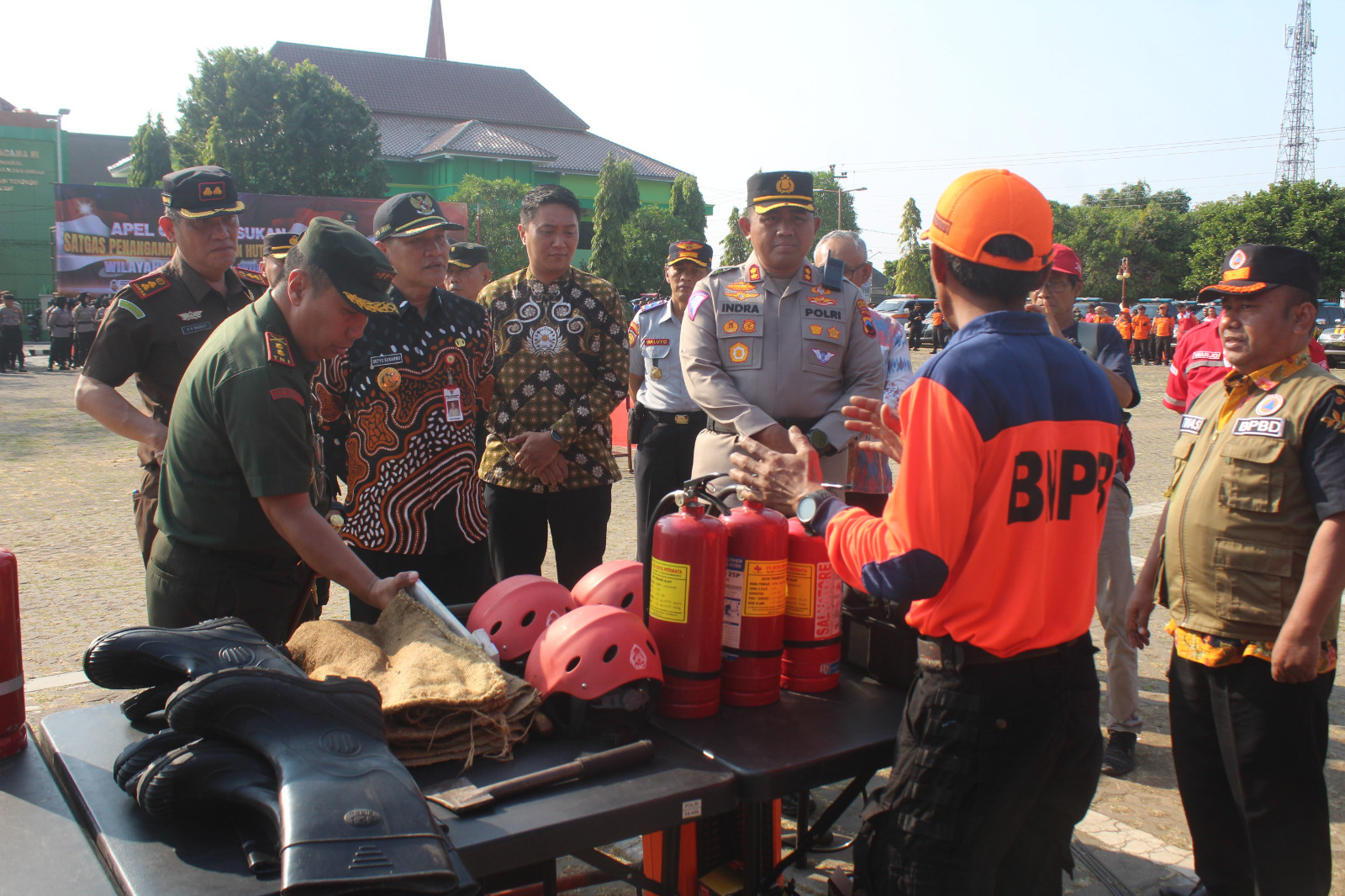 Dandim 0728/Wonogiri Beserta Danramil Jajaran Ikuti Apel Gelar Pasukan Satgas Penanganan Kebakaran Hutan Dan Lahan