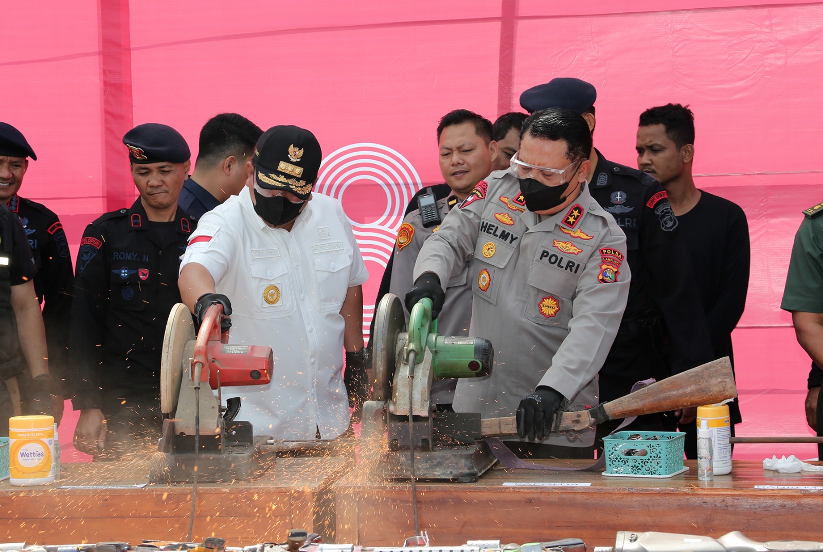 Gubernur Arinal Hadiri Apel Gabungan dan HUT Tekab 308 Presisi Polda Lampung, Beri Apresiasi atas Pengabdian dan Pengorbanan yang Telah Dilakukan