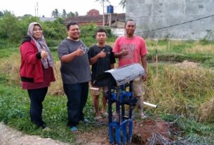 Mahasiswa Prodi Sistem Komputer Darmajaya Ciptakan Alat Pengusir Hama Burung pada Tanaman Padi