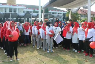 Rayakan HUT RI Ke-78, Pemkab Lampung Utara Gelar Perlombaan Permainan Tradisional
