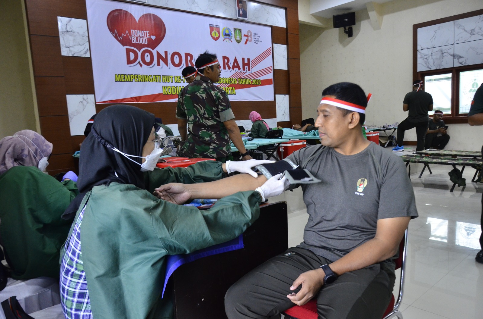 Kodim 0735/Surakarta Gelar Donor Darah Dalam Rangka Peringatan HUT Kemerdekaan RI Ke-78