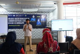 Tingkatkan Pelanggan, Belasan Pelaku Usaha Ikuti Pelatihan UKM Digital dari Dosen IIB Darmajaya