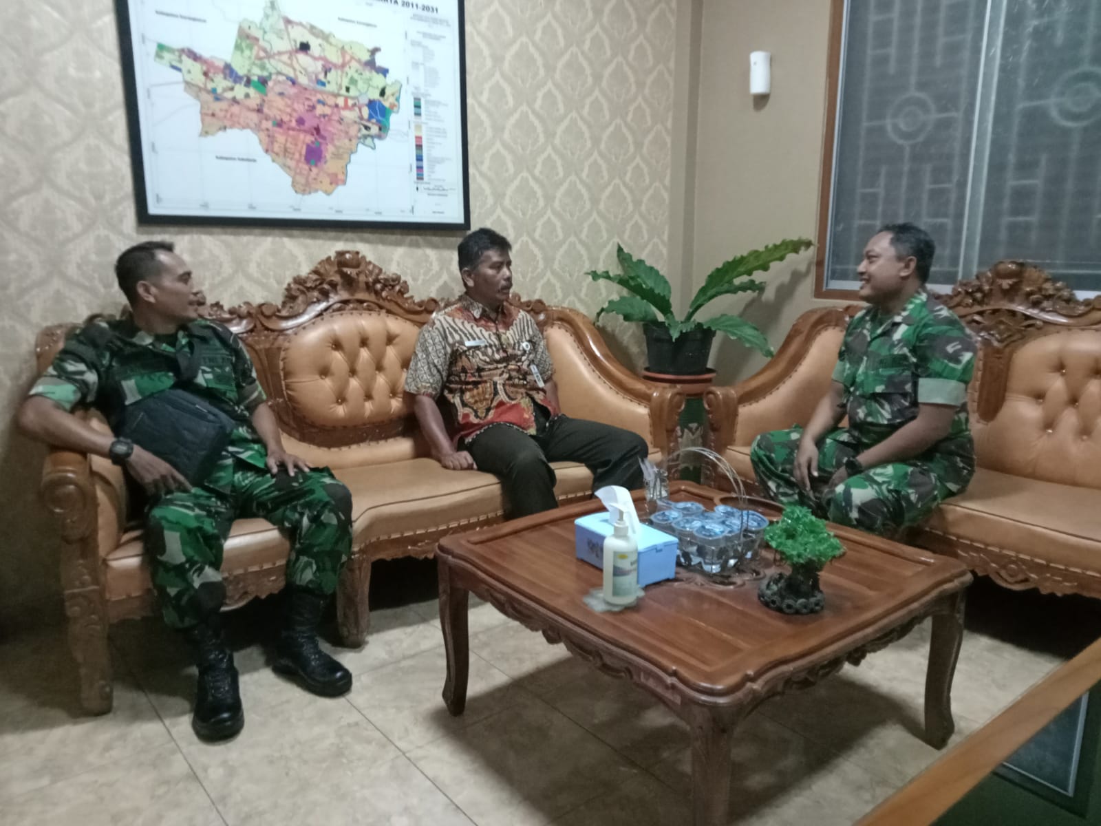 Tingkatkan Sinergitas, Babinsa Dan Lurah Koordinasi Menjelang HUT RI Ke-78