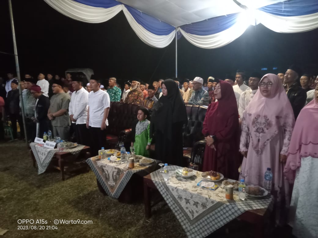 Ustad Mumui ramaikan Tabligh Akbar di Desa Sidokayo