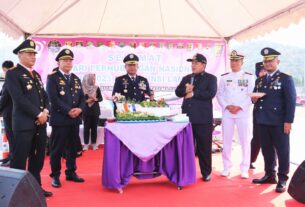 Gubernur Arinal Hadiri Upacara Hari Perhubungan Nasional 2023 di Dermaga B Pelabuhan Panjang