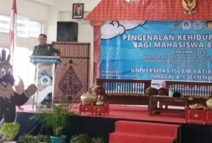 Kasdim 0735/Surakarta Berikan Materi Wawasan Kebangsaan Dan Bela Negara Kepada Mahasiswa Baru Uniba