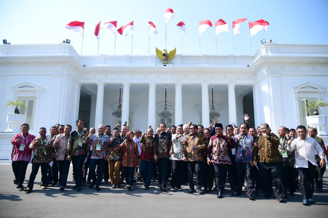 PWI Bertekad Mengawal Pemberitaan Berkualitas dan Berimbang, Jokowi Minta Wartawan Patuhi Kode Etik Jurnalistik