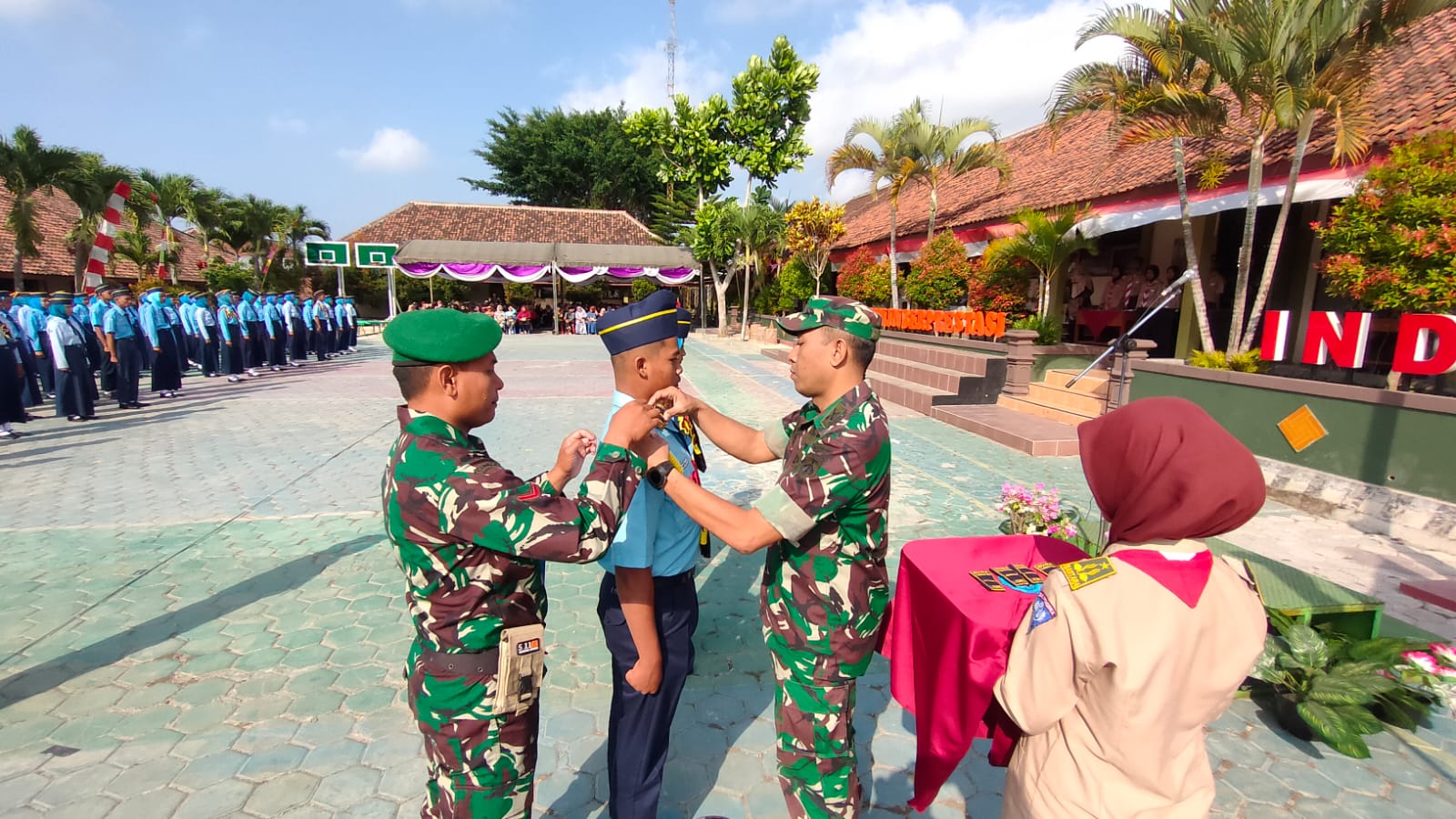 Pendidikan Ketarunaan Angkatan 1 SMK N 1 Bulukerto Selesai, Danramil Pimpin Upacara Penutupan