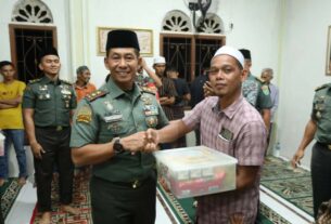 Pangdam IM Mayjen TNI Novi Helmy Prasetya, S.I.P, M.I.P Kunjungi Daerah Pelosok Gampong Siron Blang dan Gampong Panca Kubu