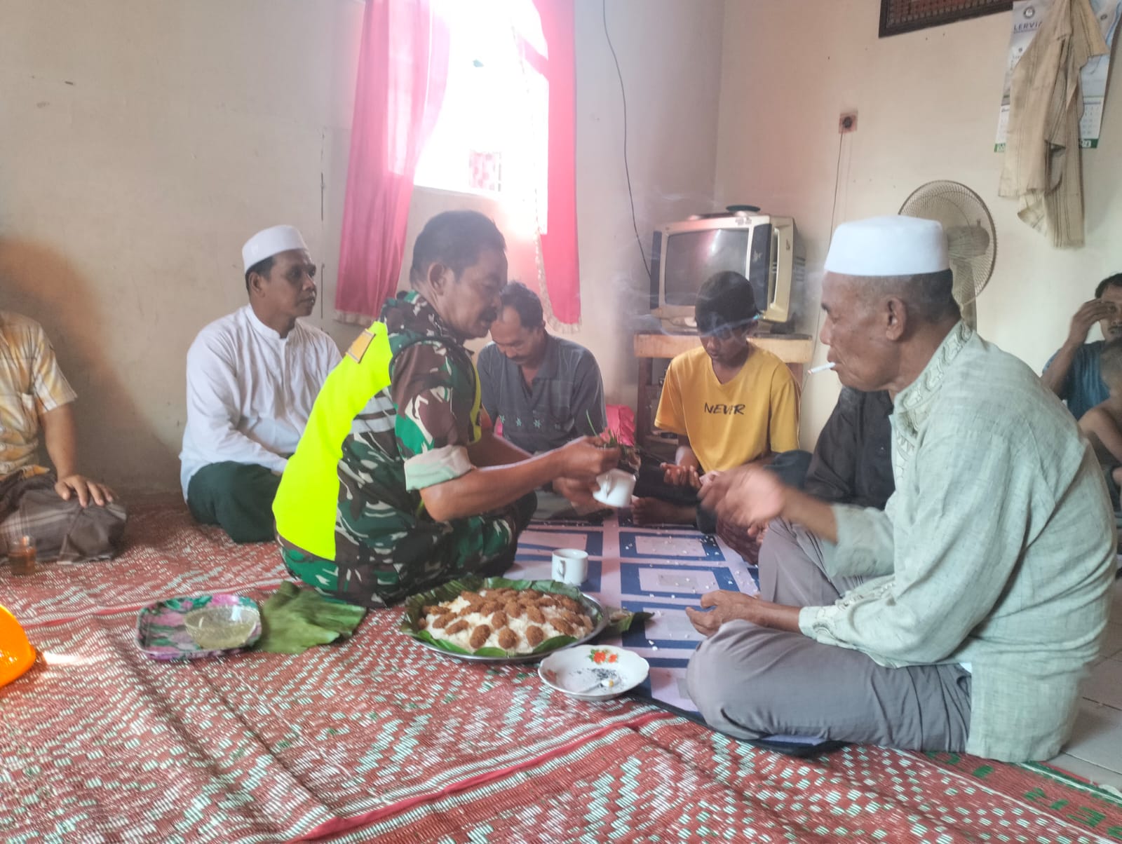 Ilmu Teritorial Babinsa Koramil 04/Meureubo Berhasil Meredam Emosi Warga Yang Berselisih Paham