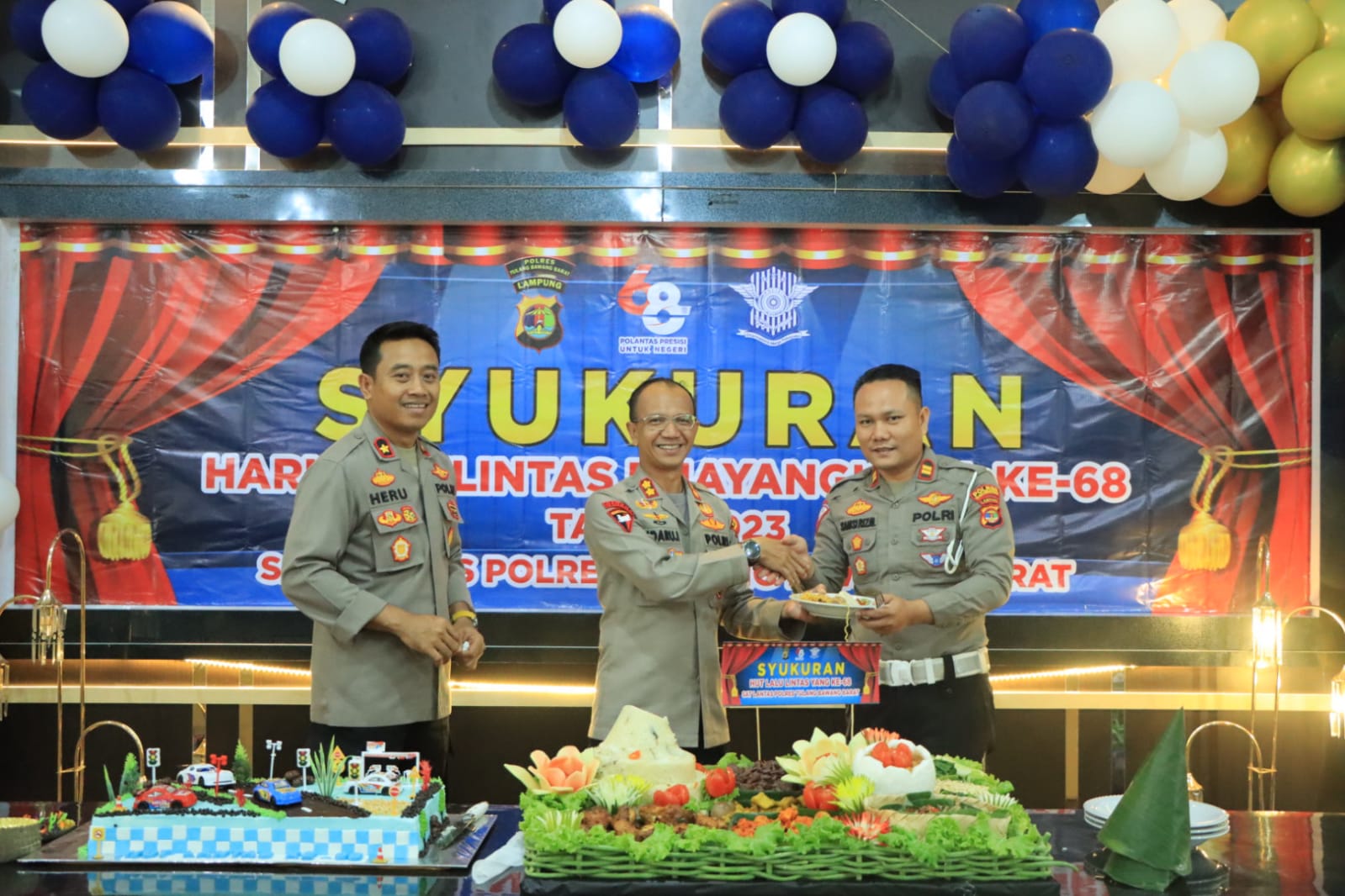 Polres Tulang Bawang Barat Gelar Syukuran di Momen HUT Lantas ke-68.