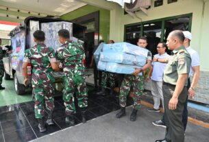 Bakti Sosial Rangkaian HUT TNI Ke-78 Kodim 0726/Sukoharjo bersama Yukata Peduli Bangsa Serahkan Bantuan Alat Penunjang Donor Darah