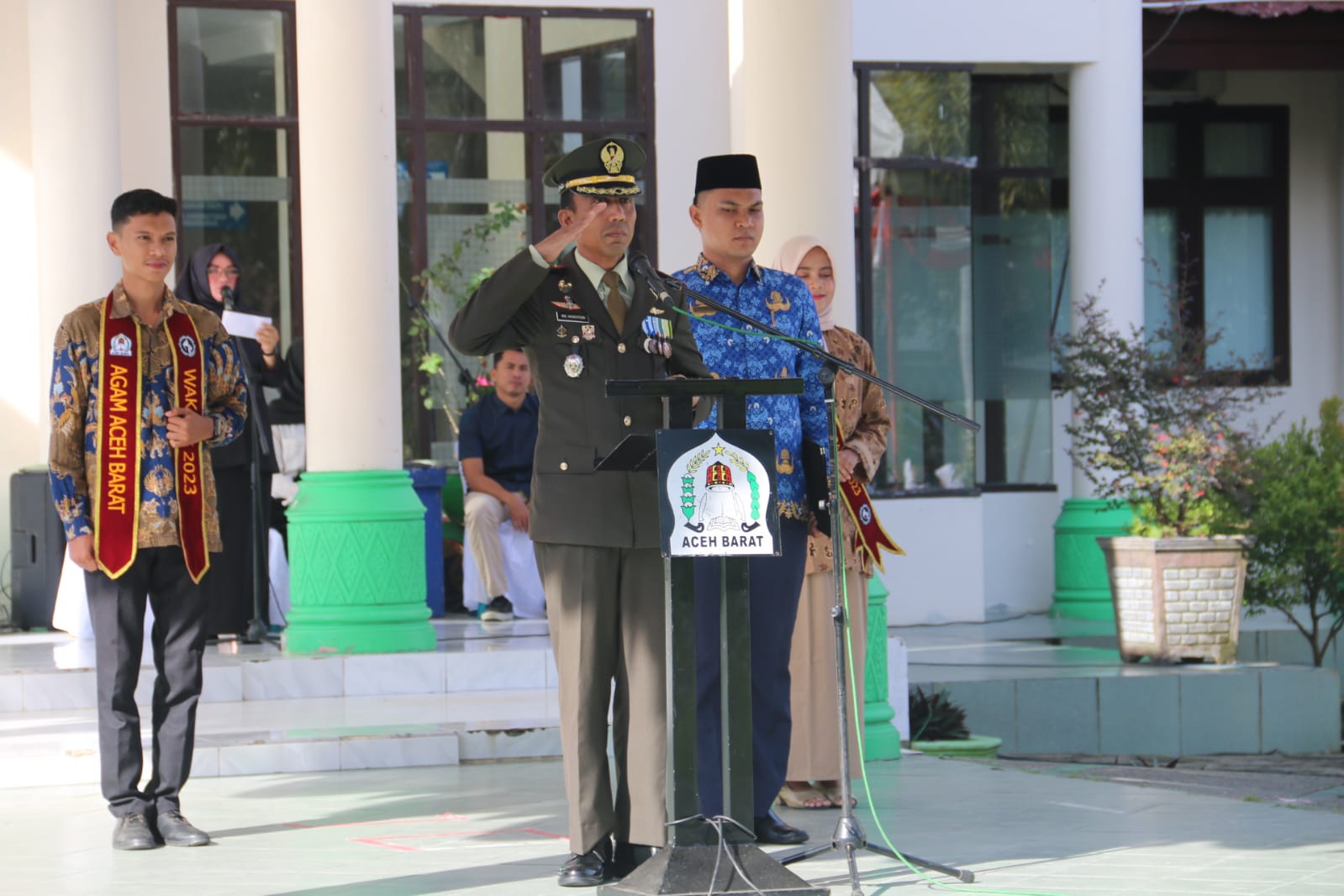 Forkopimda Aceh Barat Hadiri Upacara Peringatan Hari Sumpah Pemuda Yang Ke - 95 Tahun Di Lapangan Kantor Bupati