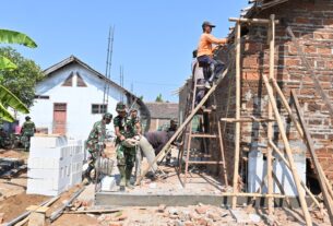 Karya Bhakti TNI Satkowil Kodim 0726/Sukoharjo, Sasar Renovasi RTLH warga desa Toriyo