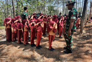 Tak Hanya Di Makoramil, Outingclass SDIT Ibnu Sina Diajak Kelokasi TMMD