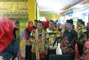 Anjungan Pemkab Lampura dapatkan Apresiasi dari Asisten ll Pemprov Lampung