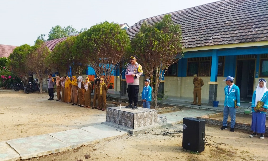 Cegah Kenakalan Remaja, PJU Polres Tulang Bawang Serentak Jadi Pembina Upacara