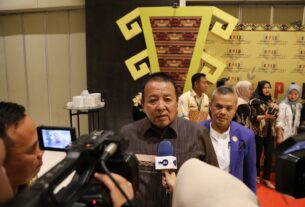 Dinilai Memiliki Kepedulian terhadap Penyiaran di Lampung, Gubernur Arinal Raih Anugerah KPID Lampung Award 2023