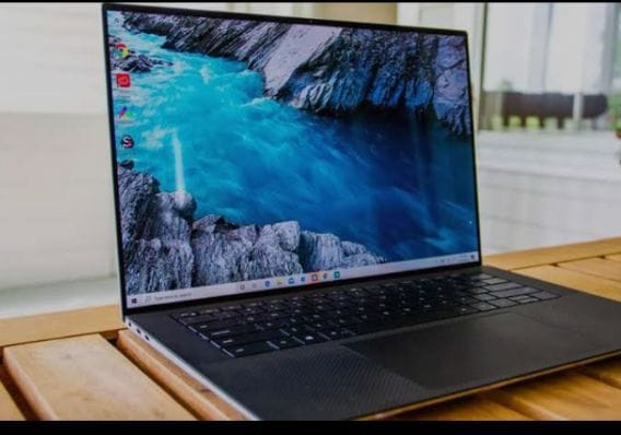 Ini penjelasan Edwin kastolani mengenai pengadaan laptop