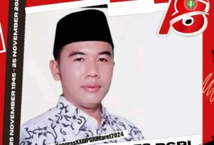 PB PGRI Berikan Penghargaan Nasional Anugrah Dwija Praja Nugraha Untuk Bupati Way Kanan