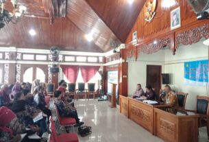 Peran Aktif Babinsa Kepatihan Wetan Dalam Forum Komunikasi Pembantu Pembina Keluarga Berencana Desa Dan Rembug Percepatan Penurunan Stunting