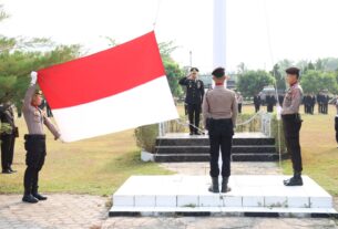 Polres Tulang Bawang Gelar Upacara Peringati Hari Pahlawan Ke-78 Tahun 2023, Kompol Kasyfi Sampaikan Pesan Ini