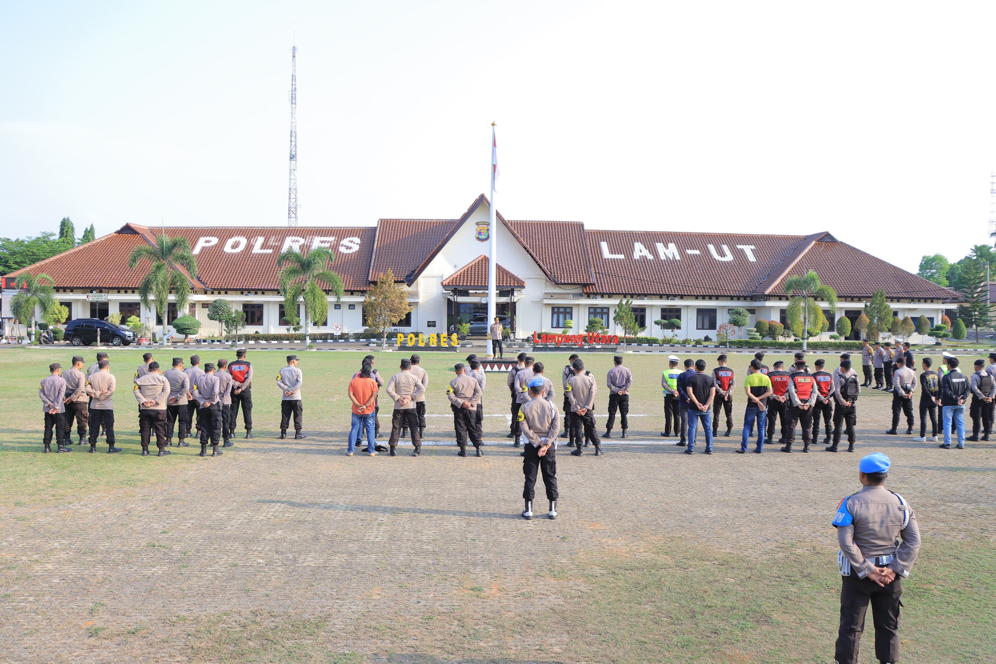 Amankan Natal 2023, Polres Lampung Utara Terjukan 215 Personel
