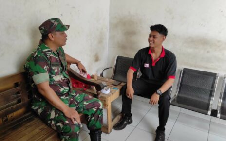 Babinsa Kratonan Sambangi Security Himbau Keamanan Lingkungan