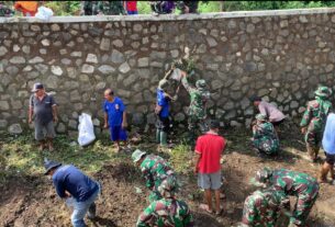 Masuki Musim Penghujan, Ratusan TNI Dan Masyarakat Turun Kesungai