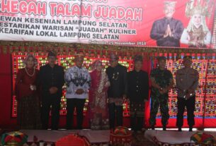 Nanang Ermanto Hadiri Acara Khegah Talam Juadah