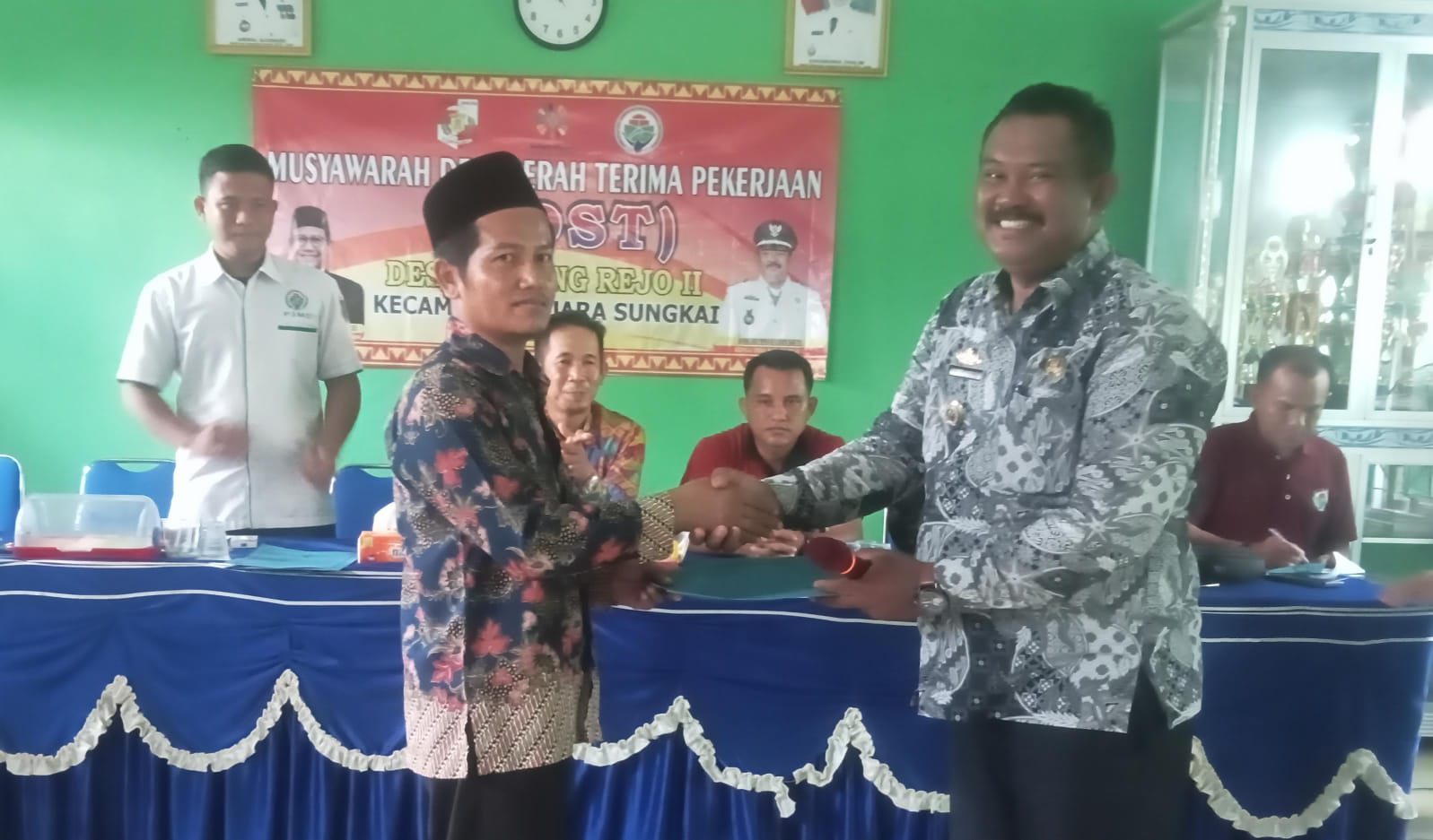 Pemdes Karang Rejo ll serahterimakan pembanguna fisik tahun 2023